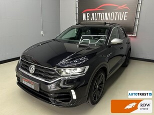 Volkswagen T-Roc 2.0 TSI R 4Motion AKRAPOVIC