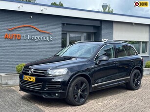 Volkswagen Touareg 3.0 TDI R-line leder trekh NAP NL-auto