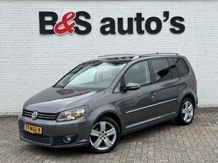 Volkswagen Touran 1.4 TSI Highline 7-zits Navigatie Airco