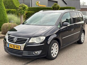 Volkswagen Touran 2.0 TDI Highline Business DSG 2008