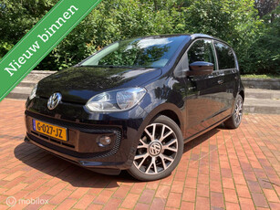 Volkswagen Up! 1.0 groove up! Navi, Cruise, Stoelverwarming,