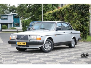 Volvo 240 2.3GLE 1989 Topstaat CruiseControlStoelverwarming