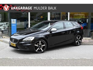 Volvo V40 2.0 T3 R-Design