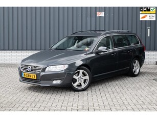 Volvo V70 1.6 D2 Nordic+*Leder*Navigatie*