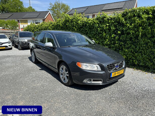 Volvo V70 2.0 D3 Momentum Automaat | Autom. Airco | Cruise Control | LMV | PDC | Trekhaak | Half Leer | APK tot 11-02-2025!