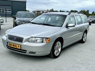 Volvo V70 2.4 D5 Edition II Automaat Leder Trekhaak