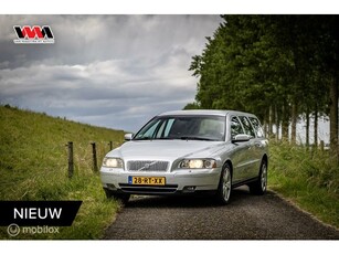 Volvo V70 2.4 Momentum VERKOCHT !