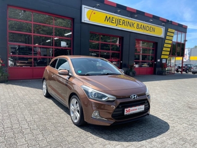 Hyundai I20 Coupe 1.4 BJ.2015 NAVI CLIMA CRUISE 89.000KM