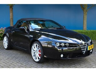 Alfa Romeo Spider 3.2 JTS Q2 Exclusive