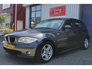 BMW 1-serie 116i / Airco / CruiseControl / Boekjes aanwezig