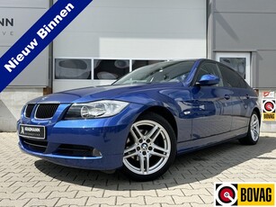 BMW 3-serie 320i Executive Montego BlueAutomaatYoungtimer