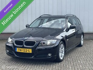 BMW 3-serie Touring 318i High Executive