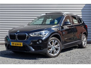 BMW X1 sDrive18i High Executive Sport Line Pano / Harman