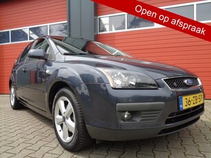 Ford Focus 1.8-16V Ambiente Flexifuel 126PK Airco Cruise