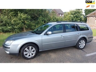 Ford Mondeo Wagon 1.8-16V Futura