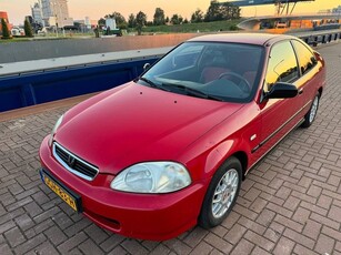 Honda Civic Coupé 1.6i