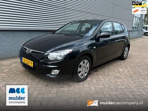 Hyundai I30 1.6i Dynamic 5 deurs / Airco / Export/handel