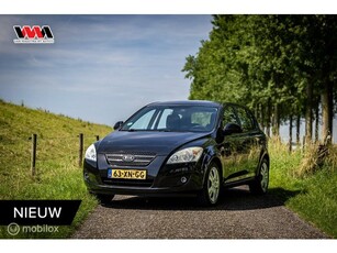 Kia cee'd 1.6 X-ecutive Airco 5 Deurs Trekhaak Nap