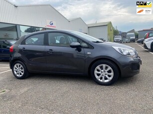 Kia Rio 1.2 CVVT Comfort Pack AIRCO NAVI 1e EIGENAAR