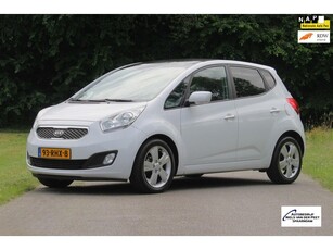 Kia Venga 1.6 CVVT Fuse Automaat / Panoramadak / Half leder