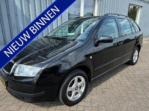 Škoda Fabia Combi 1.4-16V Choice (bj 2004)