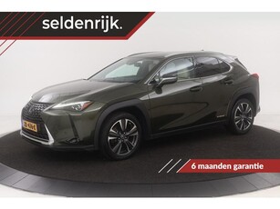 Lexus UX 250h Executive Line Leder Head-Up Adaptive