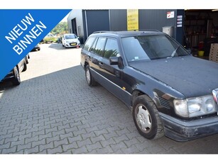 Mercedes-Benz 200-500 (W124) Combi 300 TD Turbo 4-Matic