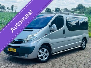 Nette Opel vivaro 2.5 CDTI LANG AUTOMAAT NAP