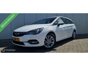 Opel Astra Sports Tourer 1.2 Business Elegance