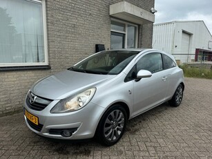 Opel Corsa 1.2-16V '111' Edition 1ste eigenaar airco