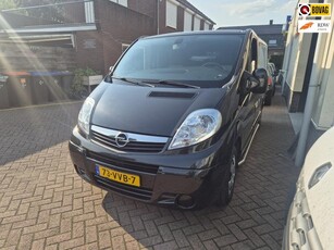 Opel Vivaro 2.5 CDTI L1H1