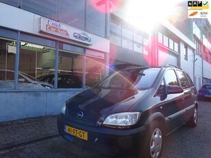 Opel Zafira 1.6-16V Comfort