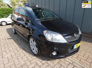 Opel Zafira 2.0 T OPC