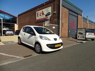 Peugeot 107 1.0-12V XR (bj 2008)