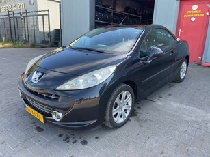 Peugeot 207 CC 1.6 VTi Première