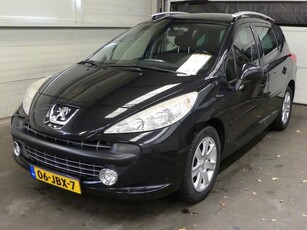 Peugeot 207 SW 1.6 VTi XS - Airco - Trekhaak - Nette auto!