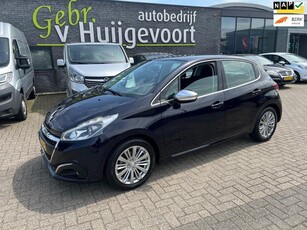 Peugeot 208 1.2 PureTech Blue Lease Executive