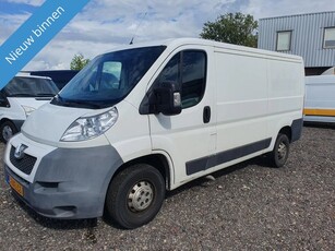 Peugeot BOXER 330 L2H1 2.2HDI 12 0 (bj 2009)