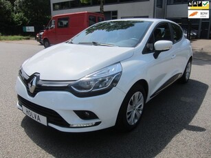 Renault Clio 0.9 TCe Life NAVI PDC TELEFOON