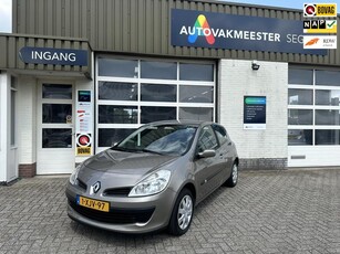 Renault Clio 1.2-16V AuthentiqueAircoCruise controle