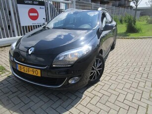 Renault Mégane Estate 1.5 dCi Bose Pano, Naci