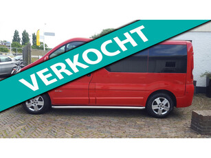 Renault Trafic Passenger 2.0-16V Benzine L1H1 Authentique 9 PERSOONS In keurige staat met trekhaak en airco, apk tot 25 april 2025