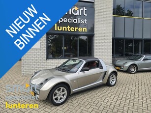 Smart roadster 0.7 softtop volautomaat airco. lage km stand!