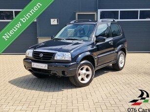 Suzuki Grand Vitara 2.0 Metal Top FreeStyle 4x4