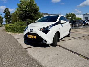 Toyota Aygo 1.0 VVT-i x-cite Apple Carplay/Andoid auto