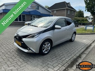 Toyota Aygo 1.0 VVT-i x-joy luxe uitvoering