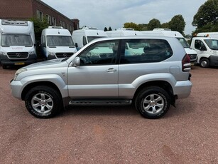 Toyota Land Cruiser 3.0 D-4D VX 3Dr 5 Zitplaatsen Automaat