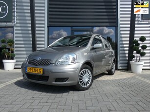 Toyota Yaris 1.0 VVT-i Sol MMT