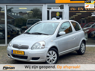 Toyota Yaris 1.3 VVT-i Sol/Airco/Nieuwe APK!/Trekhaak/Goed onderhouden/Perfecte staat