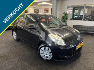 Toyota Yaris 1.3 VVTi *5drs*Airco*APK* (bj 2006)